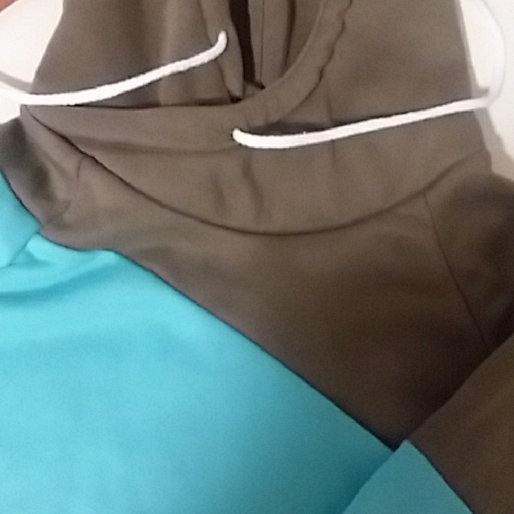 Hoodie - Picture 2 of 3